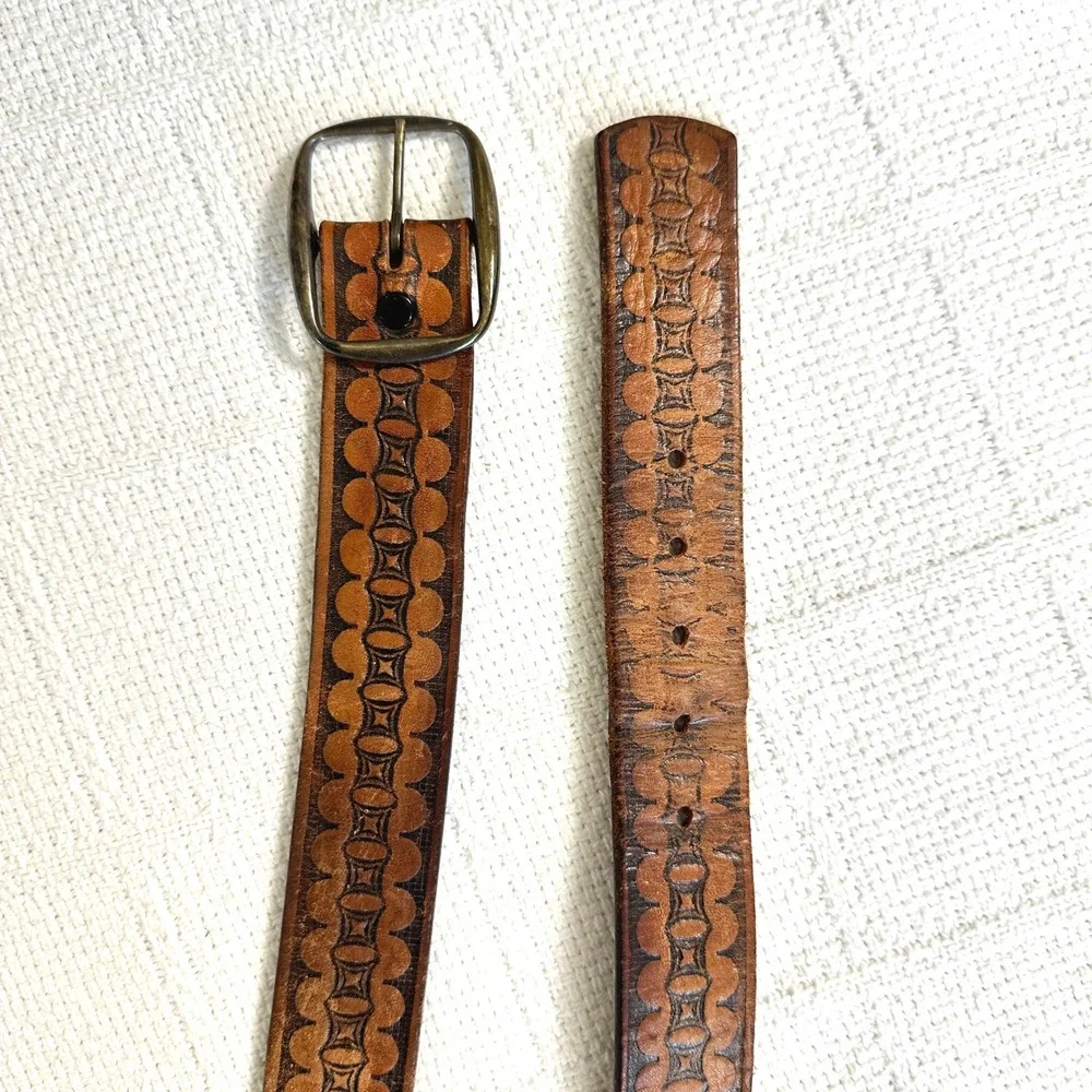 VTG 70s Tooled Leather Belt Steerhide Brown Boho Western Folk Artisan 38 USA‎
